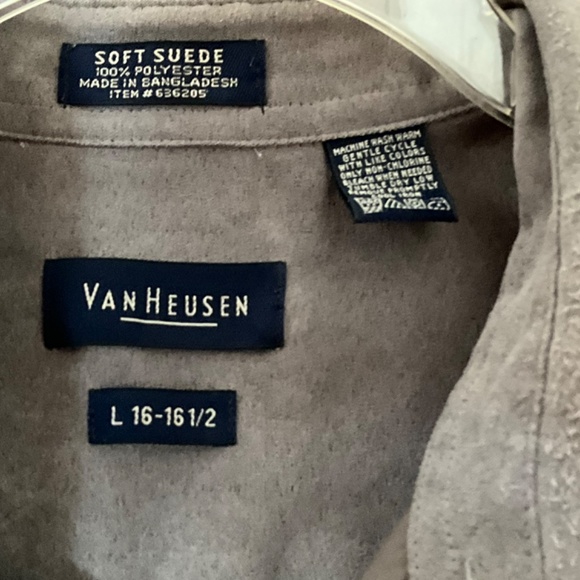 Van Heusen Man’s Dress Shirts soft suede Navy and Gray Size L - Picture 4 of 12